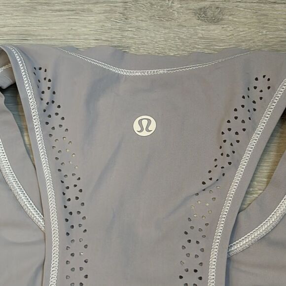 Lululemon grey tank - Picture 3 of 3